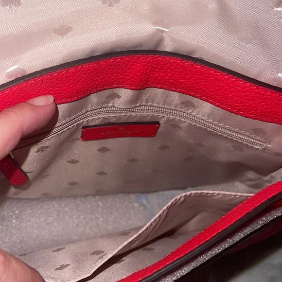 NWT! $379 retail Kate Spade crossbody or shoulder bag ♠️❤️ - Picture 6 of 10